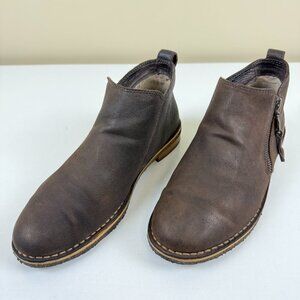 UGG Clementine Brown Ankle Boots